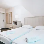 Amalia - Noclegi I Restauracja 3* Kudowa-Zdrój