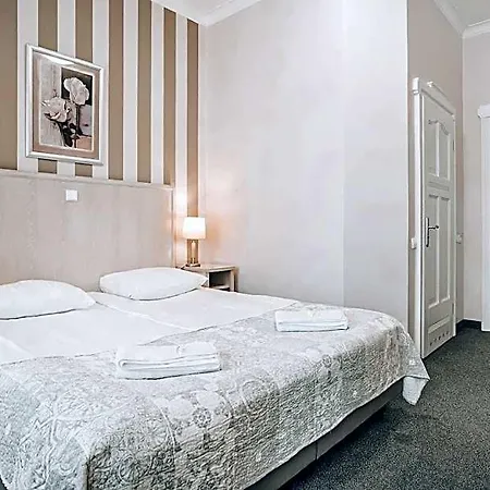 Amalia - I Restauracja Szálloda Kudowa-Zdrój