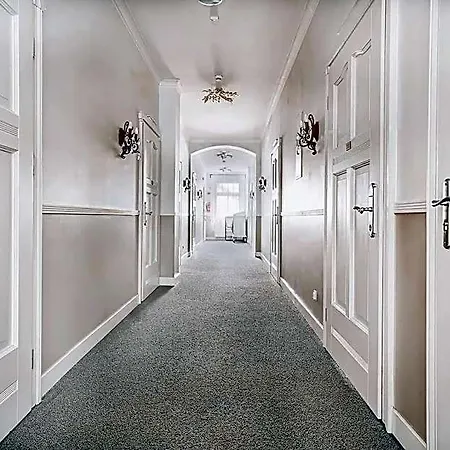 Amalia - I Restauracja Szálloda 3*
